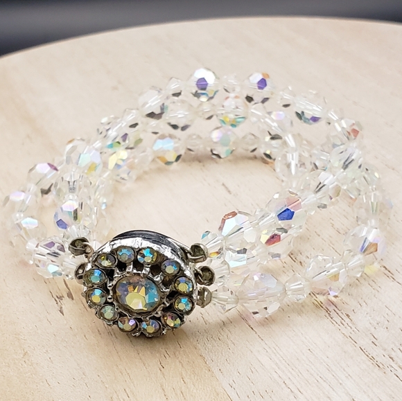 Aurora Borealis 3 Strand Crystal Beaded Bracelet - Picture 8 of 8